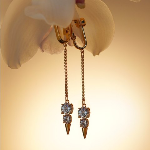 Upko Non-pierced clitoral jewelry dangle with snowman