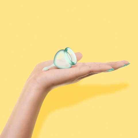 Satisfyer Feel Good Menstrual Cup Set Light Green Satisfyer Feel Good Menstrual Cup Set Light Green