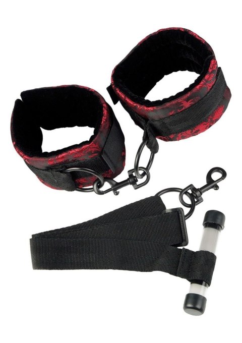 SCANDAL OVER THE DOOR CUFFS SCANDAL OVER THE DOOR CUFFS