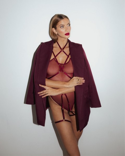 Batty Burgundy Body Harness Promees Batty Burgundy Body Harness Promees